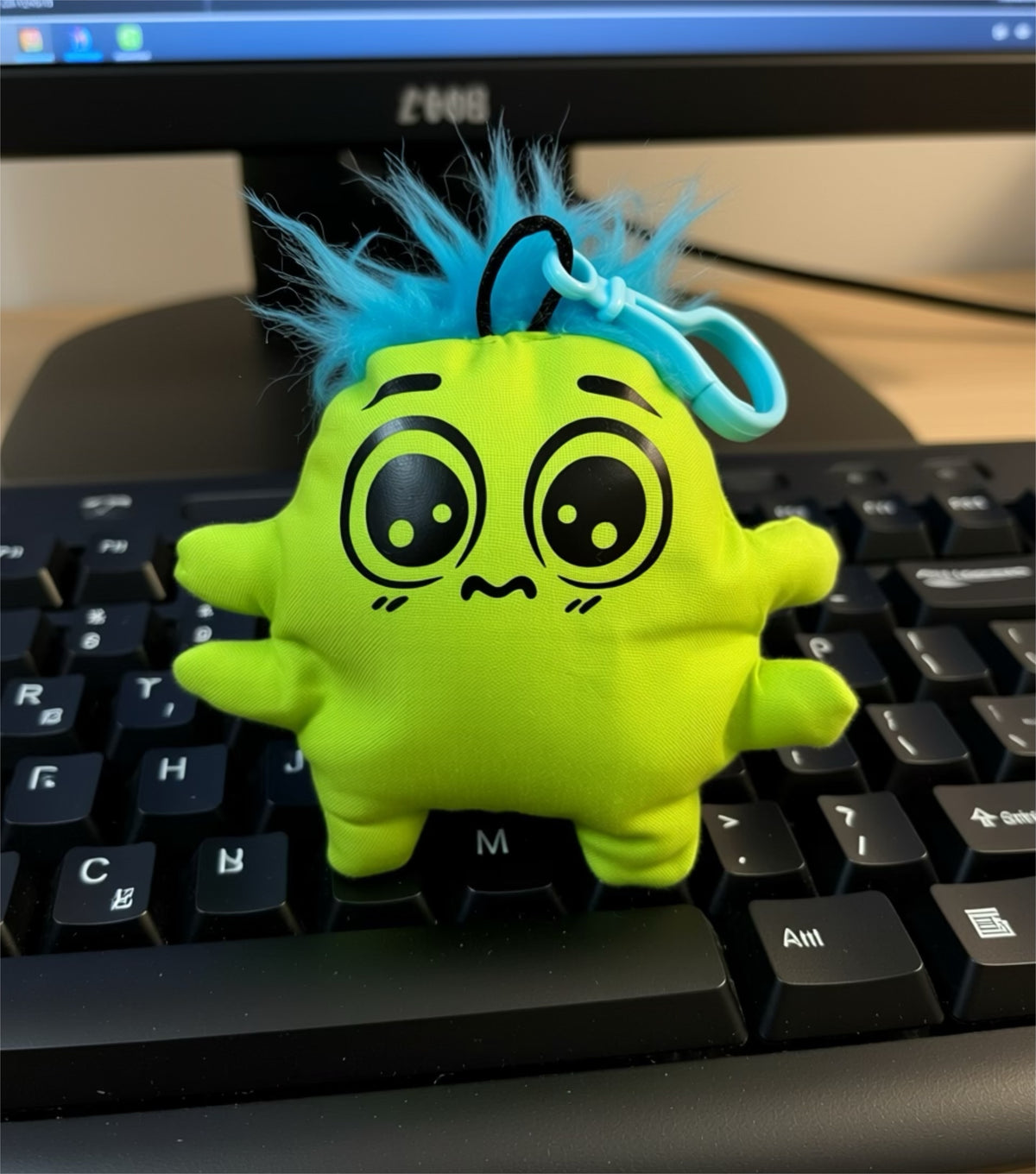 'Uggokin' Palm Monster Plush Keychain- Green Alien