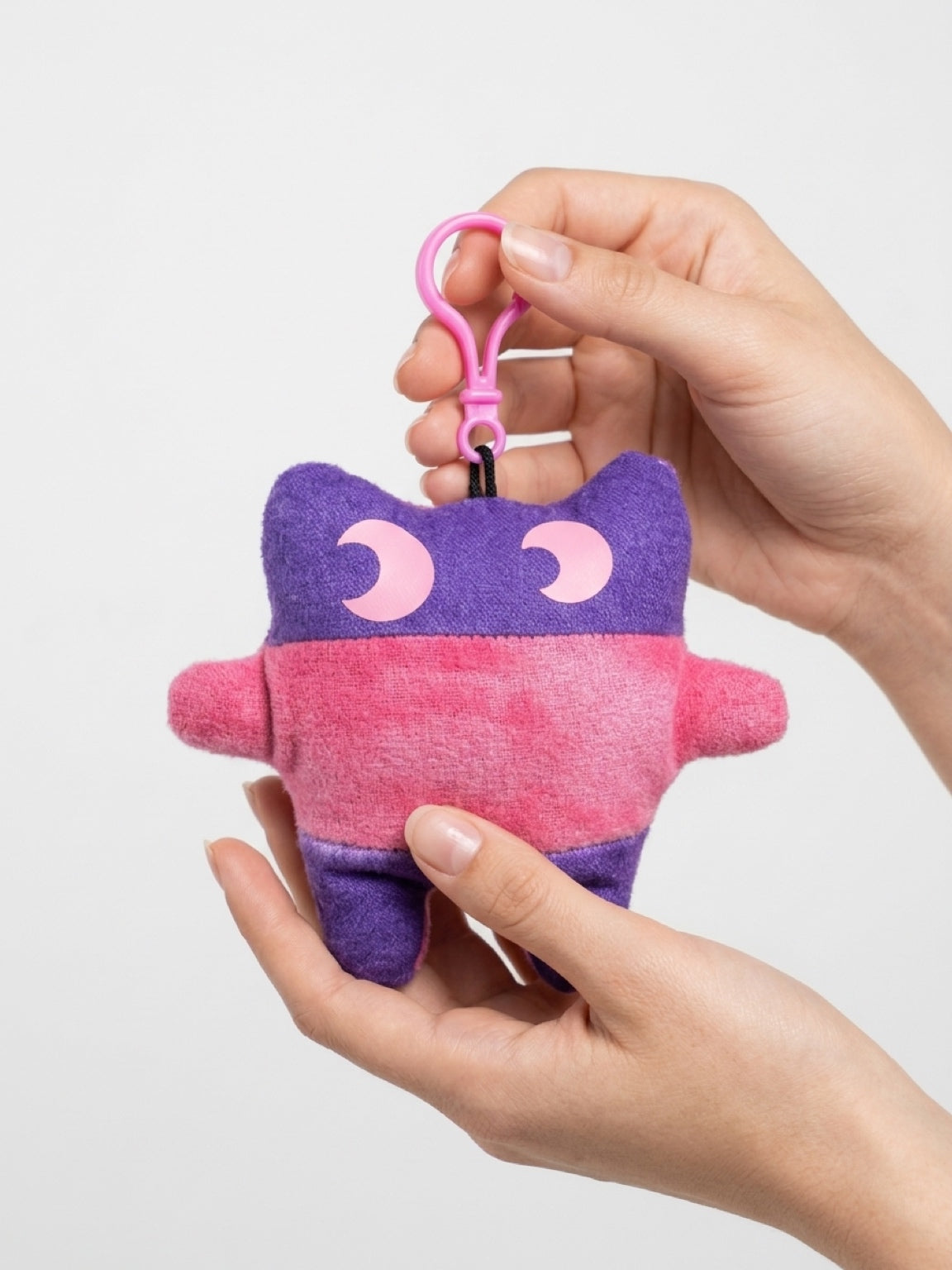 'Uggokin' Palm Monster Plush Keychain- Pattern Dude